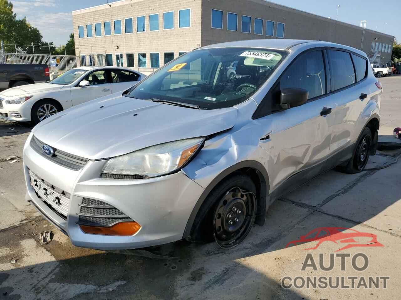 FORD ESCAPE 2015 - 1FMCU0F71FUB72640