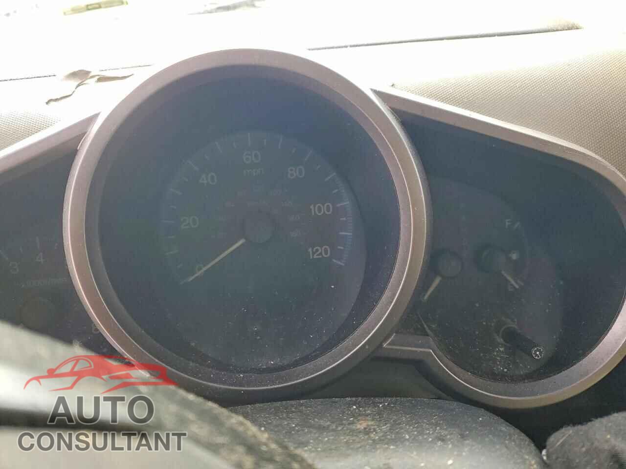 HONDA ELEMENT 2011 - 5J6YH2H70BL003646