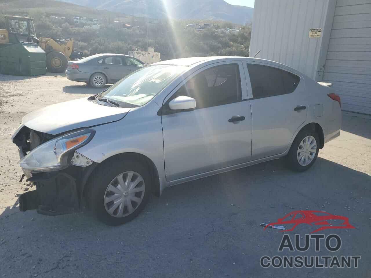 NISSAN VERSA 2017 - 3N1CN7AP2HL850068