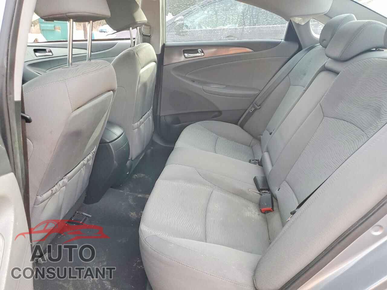 HYUNDAI SONATA 2014 - KMHEC4A47EA114810