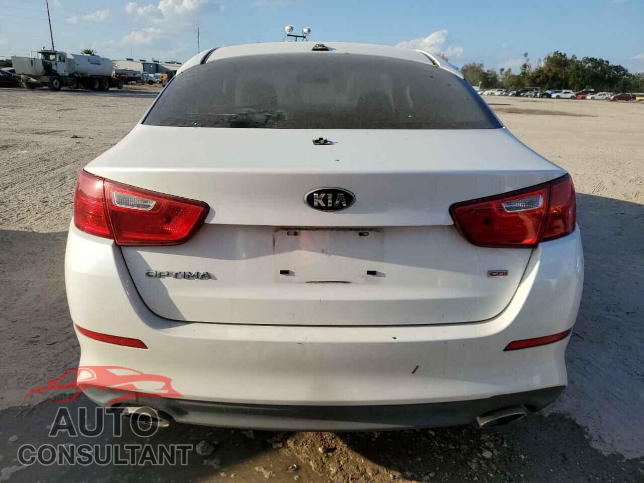 KIA OPTIMA 2015 - KNAGM4A78F5627057