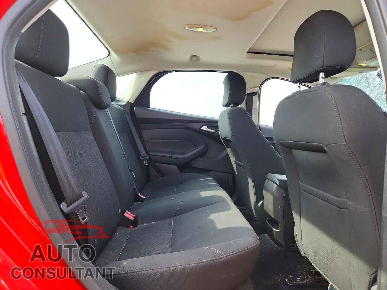 FORD FOCUS 2016 - 1FADP3F20GL338228
