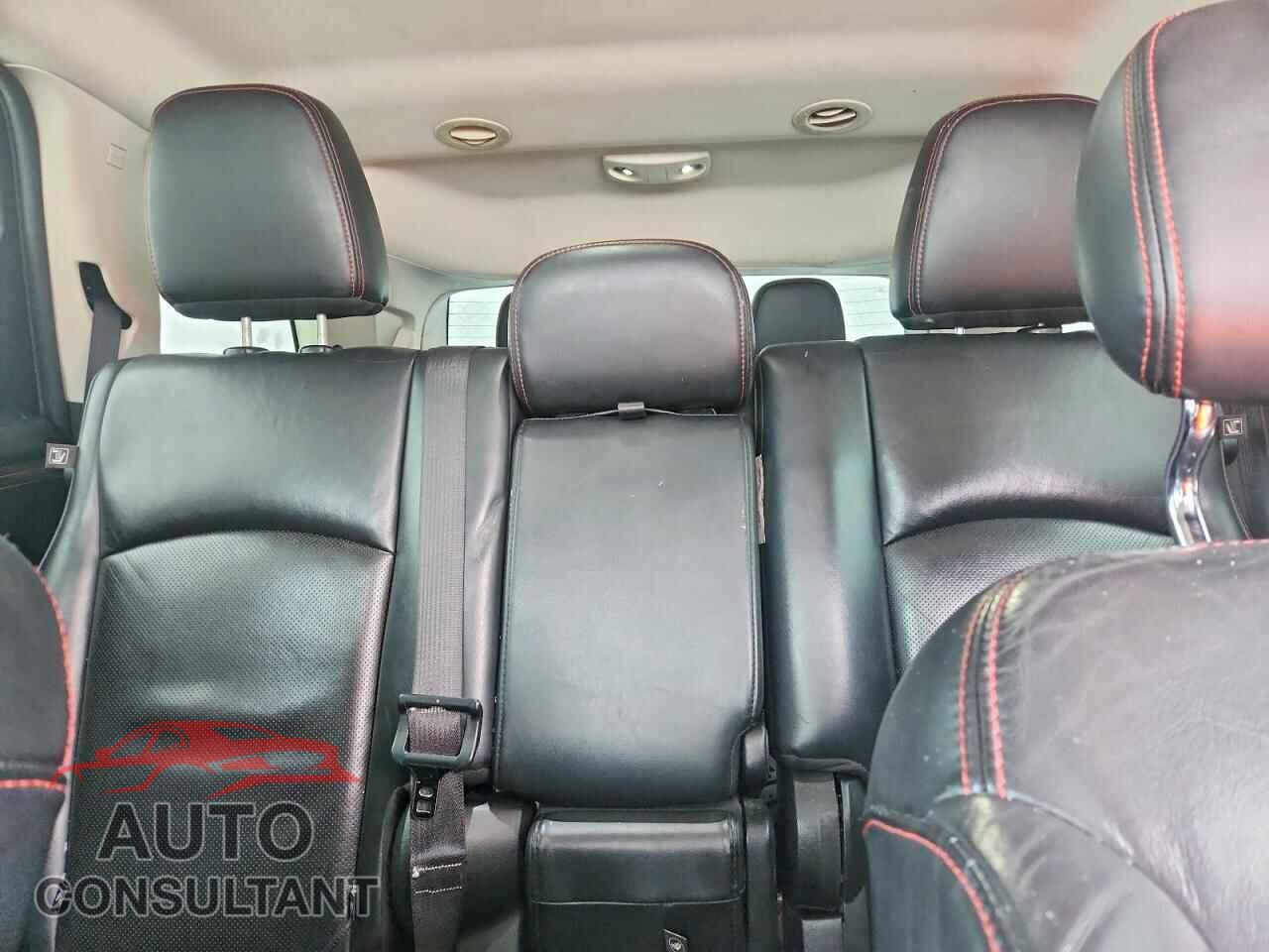 DODGE JOURNEY 2015 - 3C4PDCEG4FT674965
