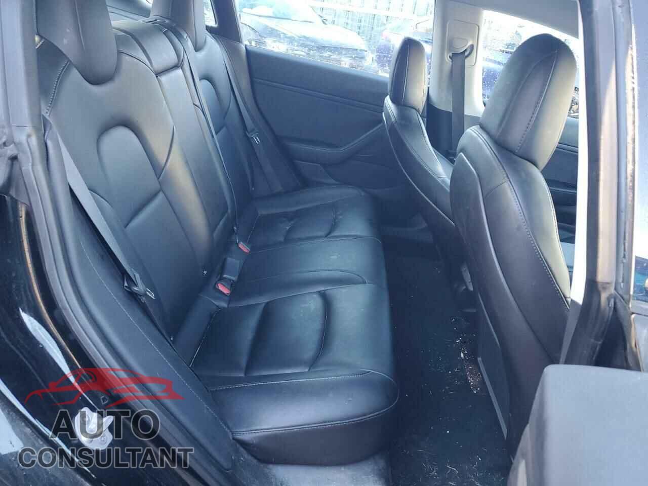 TESLA MODEL 3 2018 - 5YJ3E1EA2JF176234