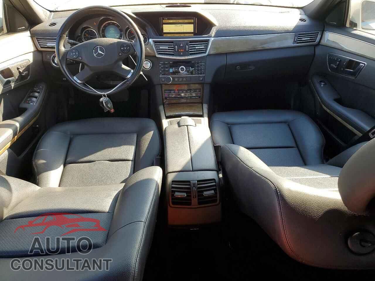 MERCEDES-BENZ E-CLASS 2010 - WDDHF8HB2AA259662