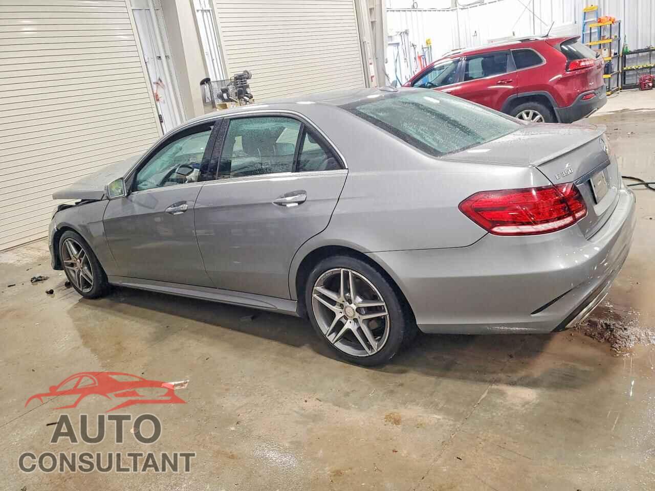MERCEDES-BENZ E 2015 - WDDHF8JB0FB144313
