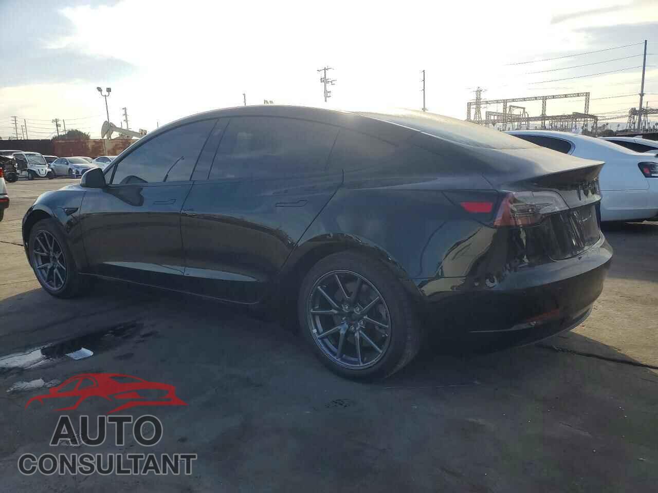TESLA MODEL 3 2022 - 5YJ3E1EA6NF373378