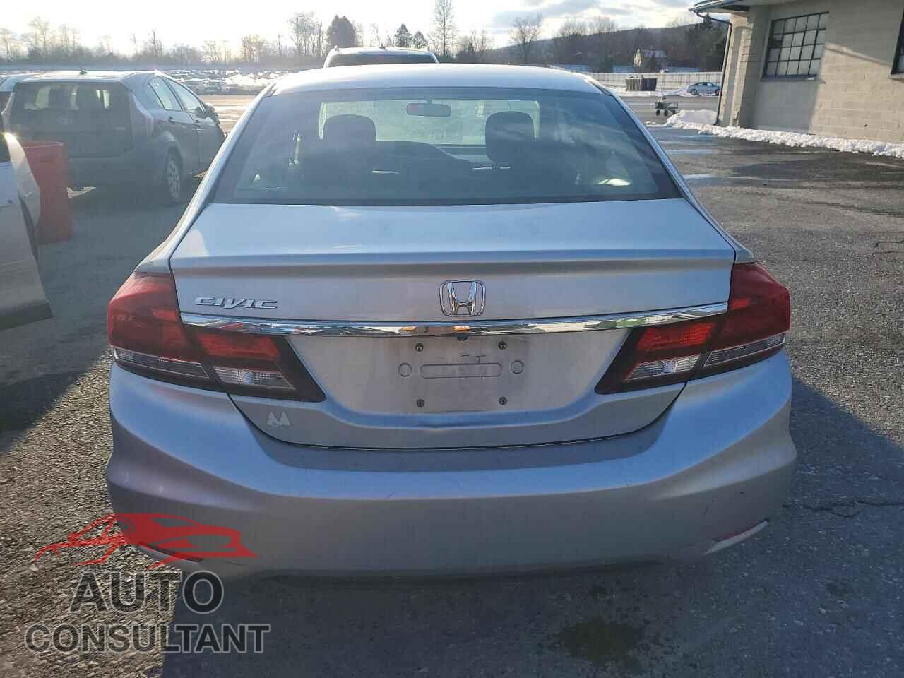 HONDA CIVIC 2015 - 19XFB2F7XFE220167