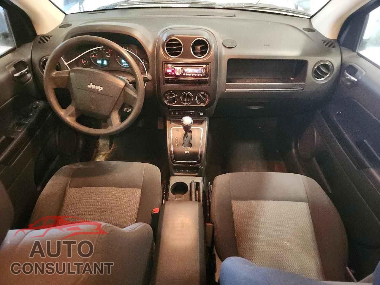 JEEP COMPASS 2009 - 1J8FF47B49D137268