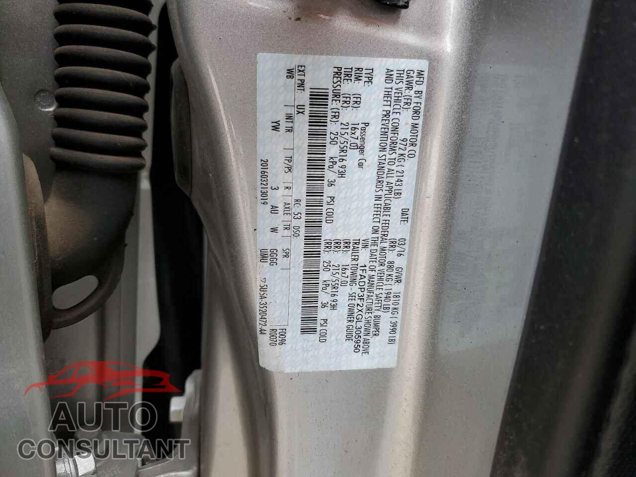 FORD FOCUS 2016 - 1FADP3F2XGL305950