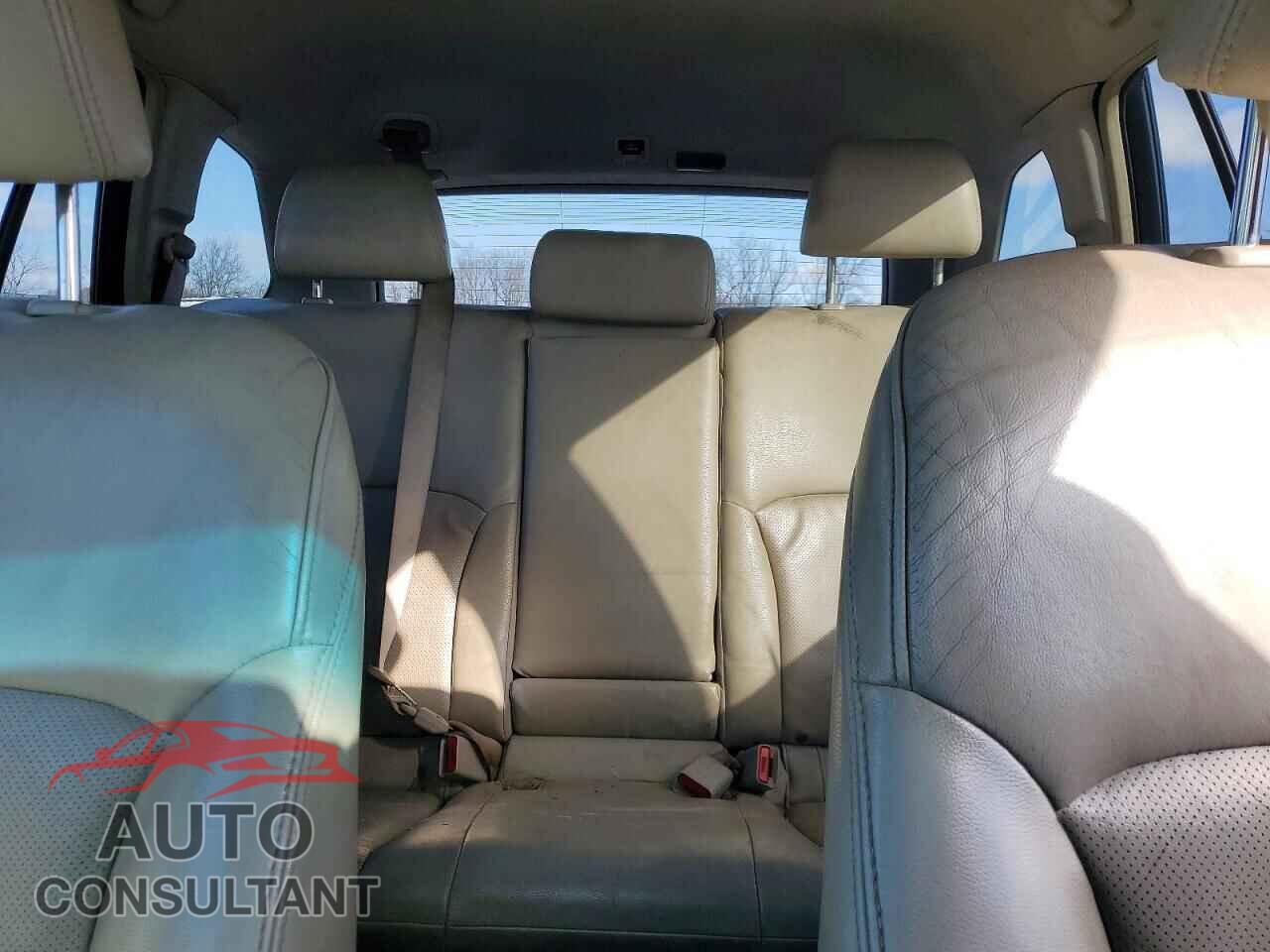 SUBARU OUTBACK 2011 - 4S4BRBLC1B3337676