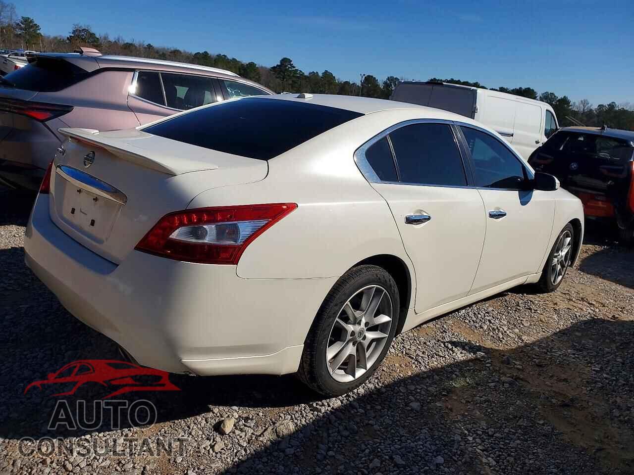 NISSAN MAXIMA 2011 - 1N4AA5AP0BC850650