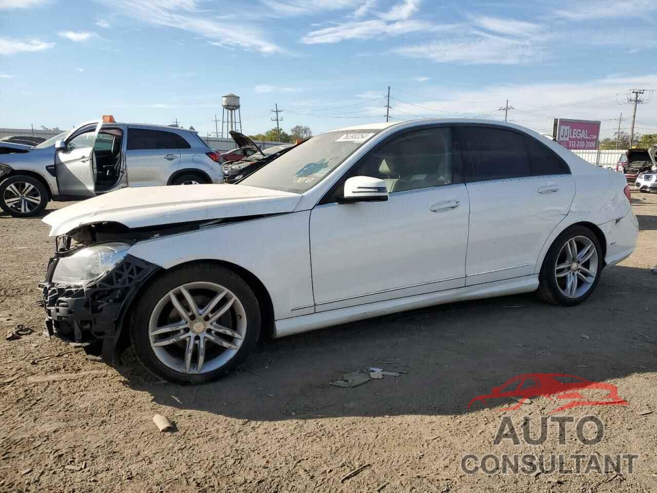 MERCEDES-BENZ C-CLASS 2014 - WDDGF4HB8EG222543