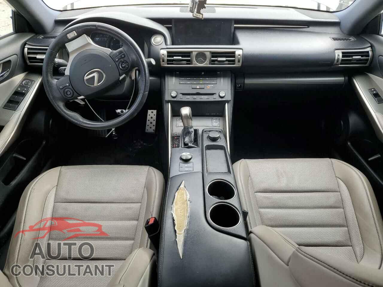LEXUS IS 2015 - JTHBF1D26F5050145