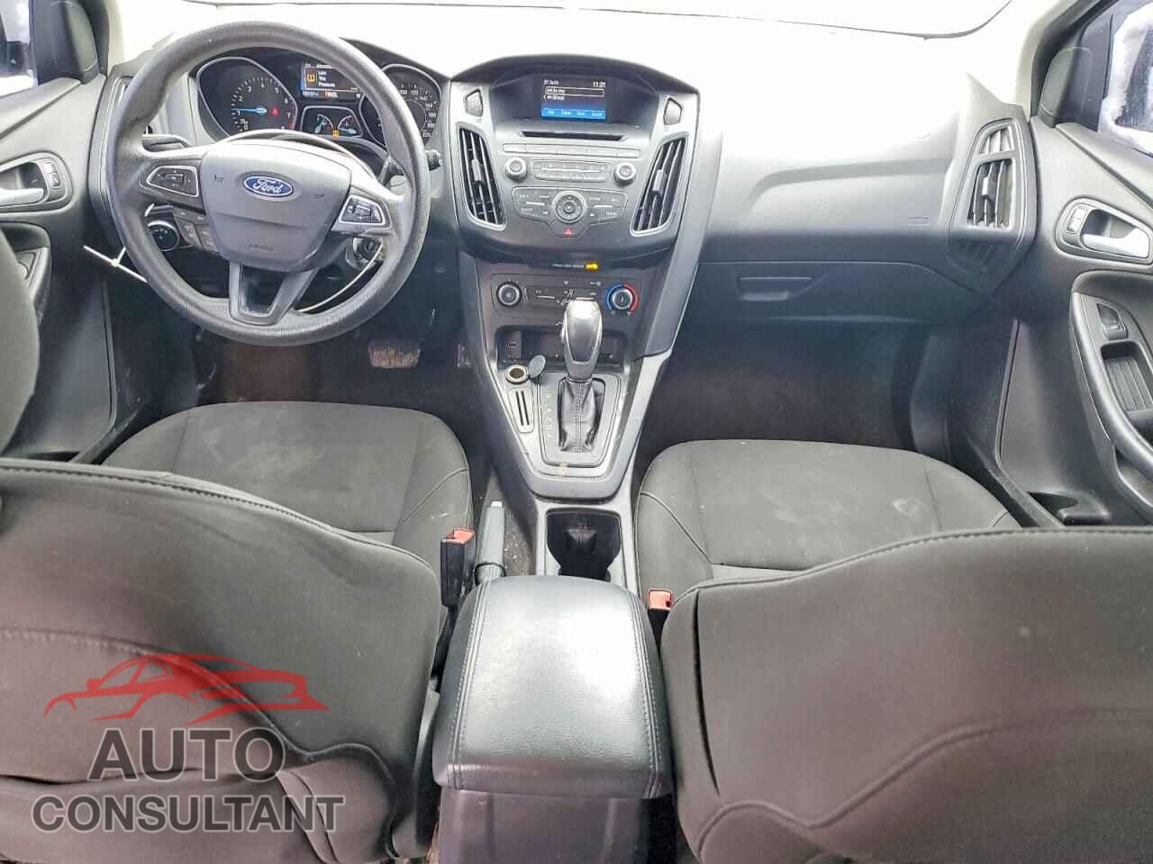 FORD FOCUS 2015 - 1FADP3K2XFL265373
