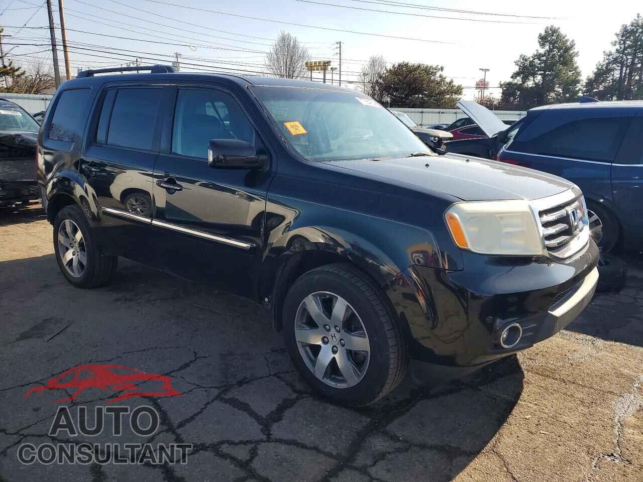 HONDA PILOT 2013 - 5FNYF4H98DB065794