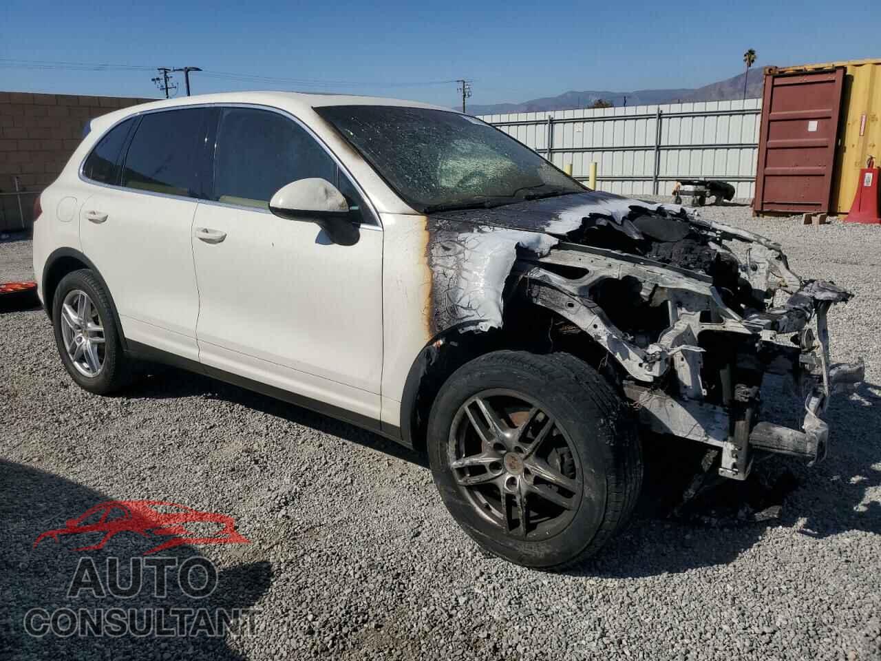 PORSCHE CAYENNE 2012 - WP1AB2A2XCLA43823