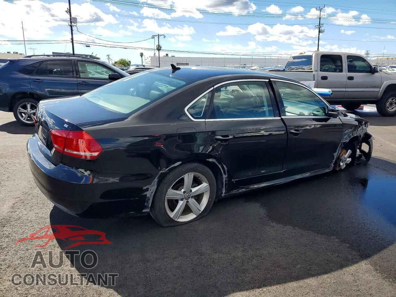 VOLKSWAGEN PASSAT 2013 - 1VWBP7A38DC007771
