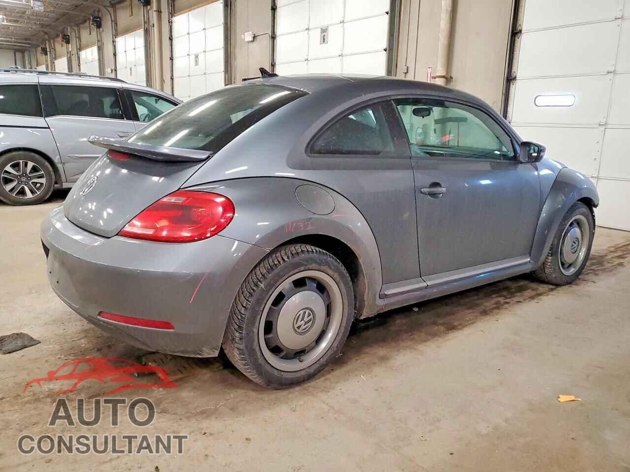 VOLKSWAGEN BEETLE 2012 - 3VWJP7AT0CM608892