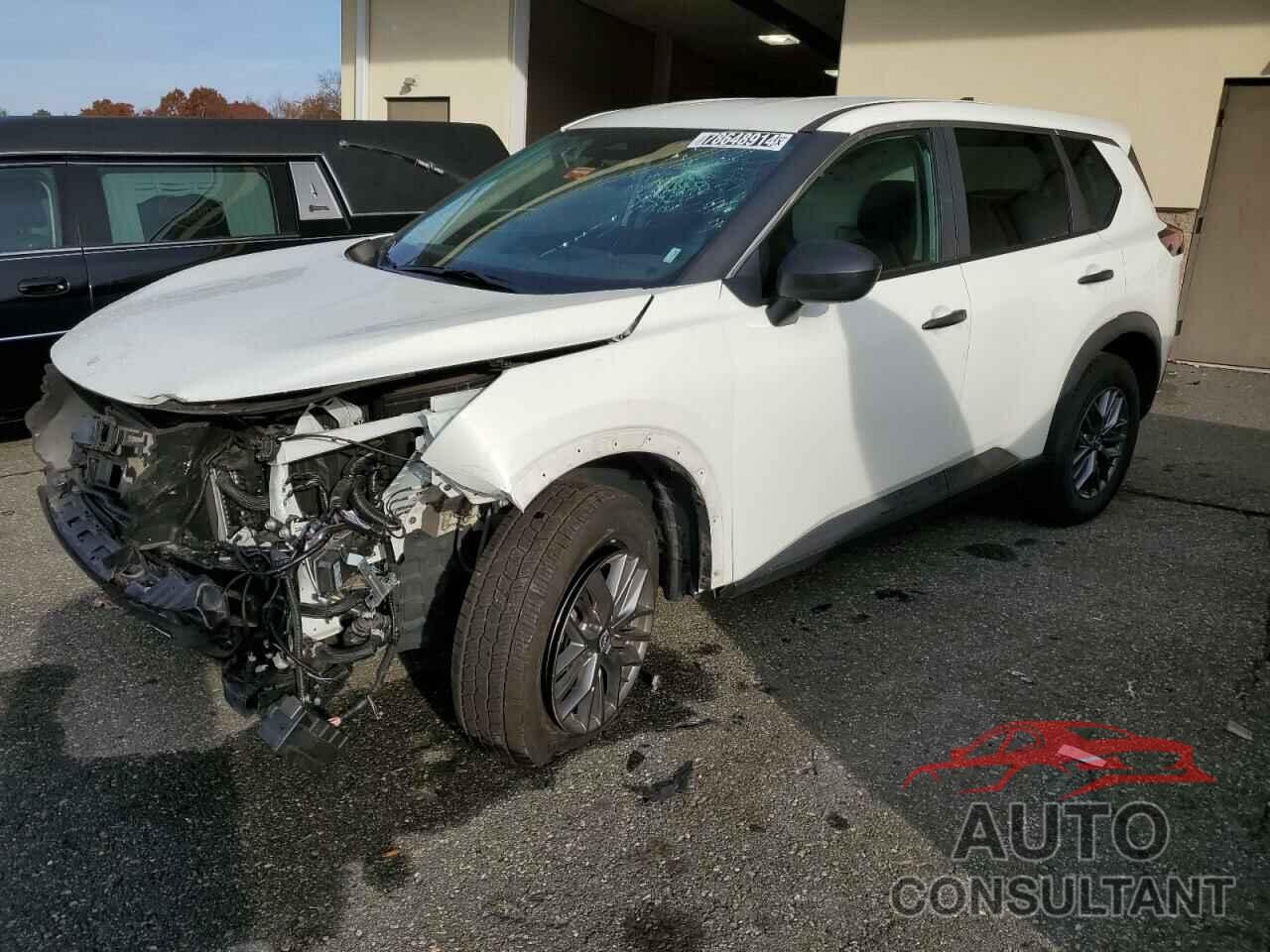 NISSAN ROGUE 2023 - 5N1BT3AB1PC829858