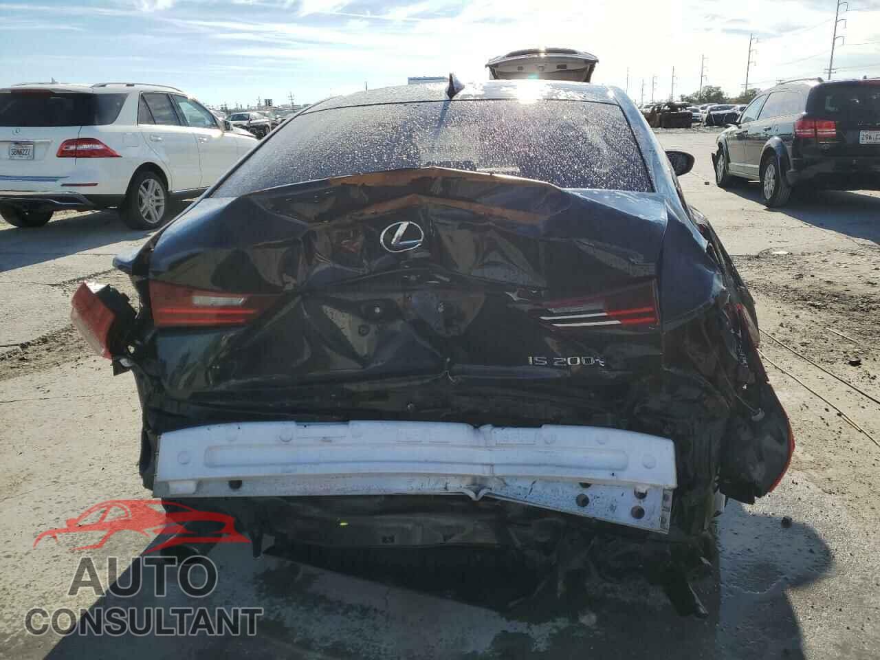 LEXUS IS 2016 - JTHBA1D23G5007902