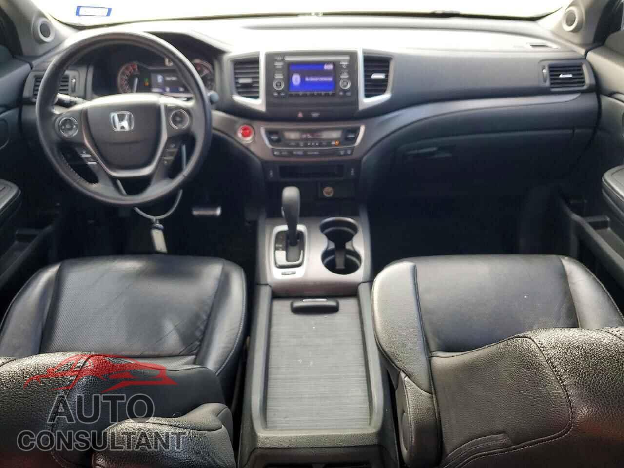 HONDA RIDGELINE 2017 - 5FPYK2F52HB002607