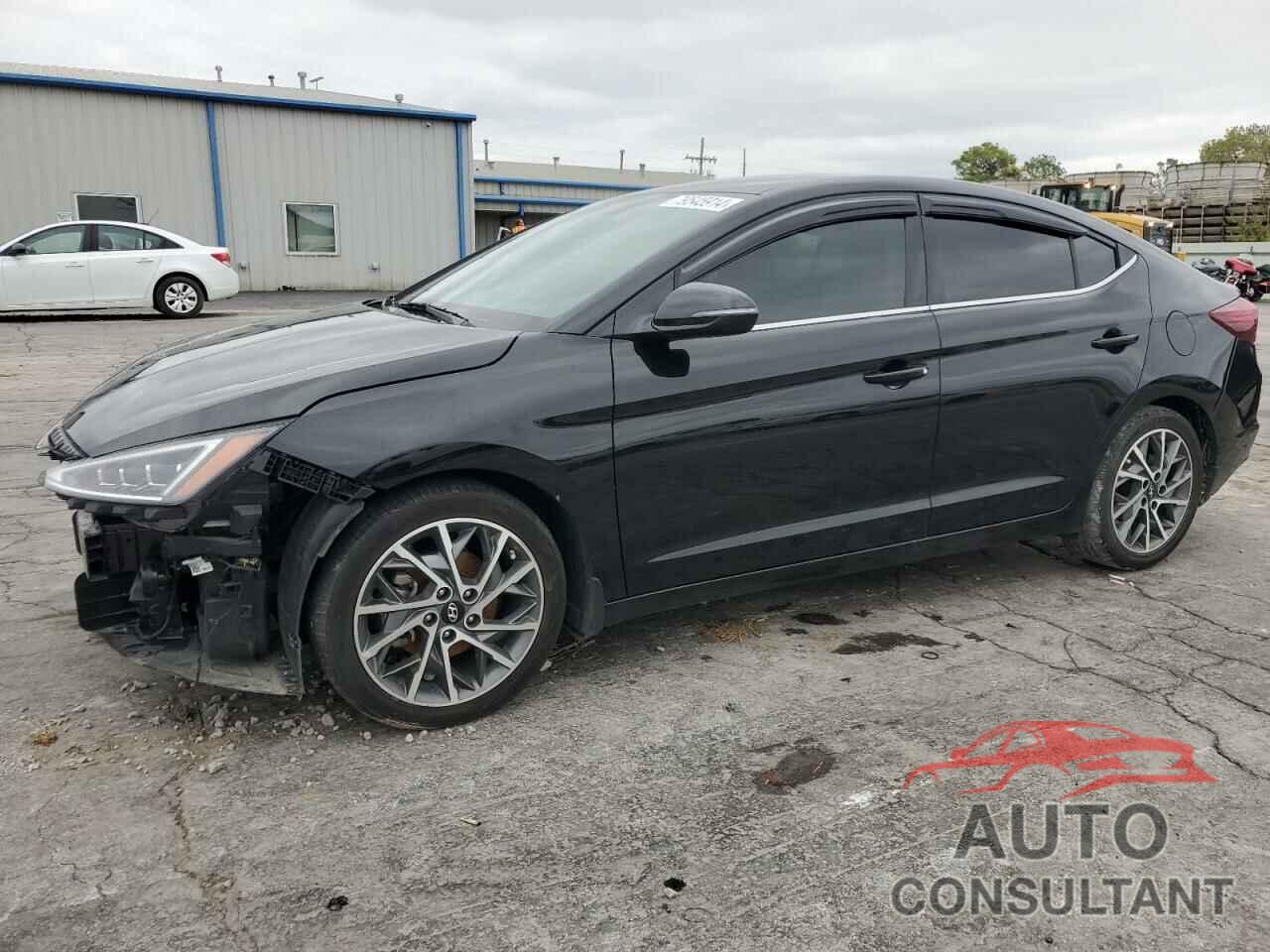HYUNDAI ELANTRA 2020 - 5NPD84LF3LH586072