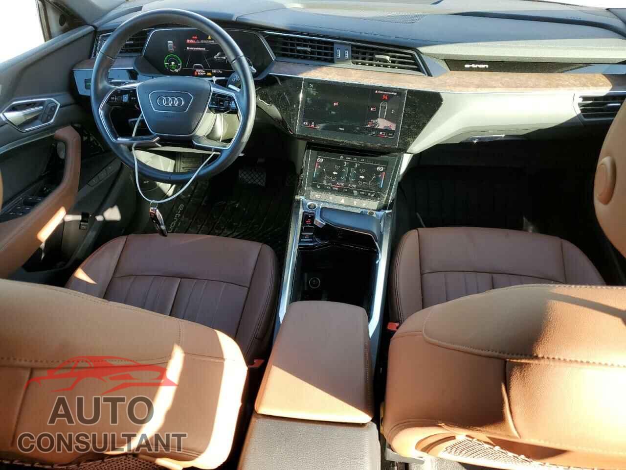 AUDI E-TRON 2022 - WA1AAAGE5NB006164