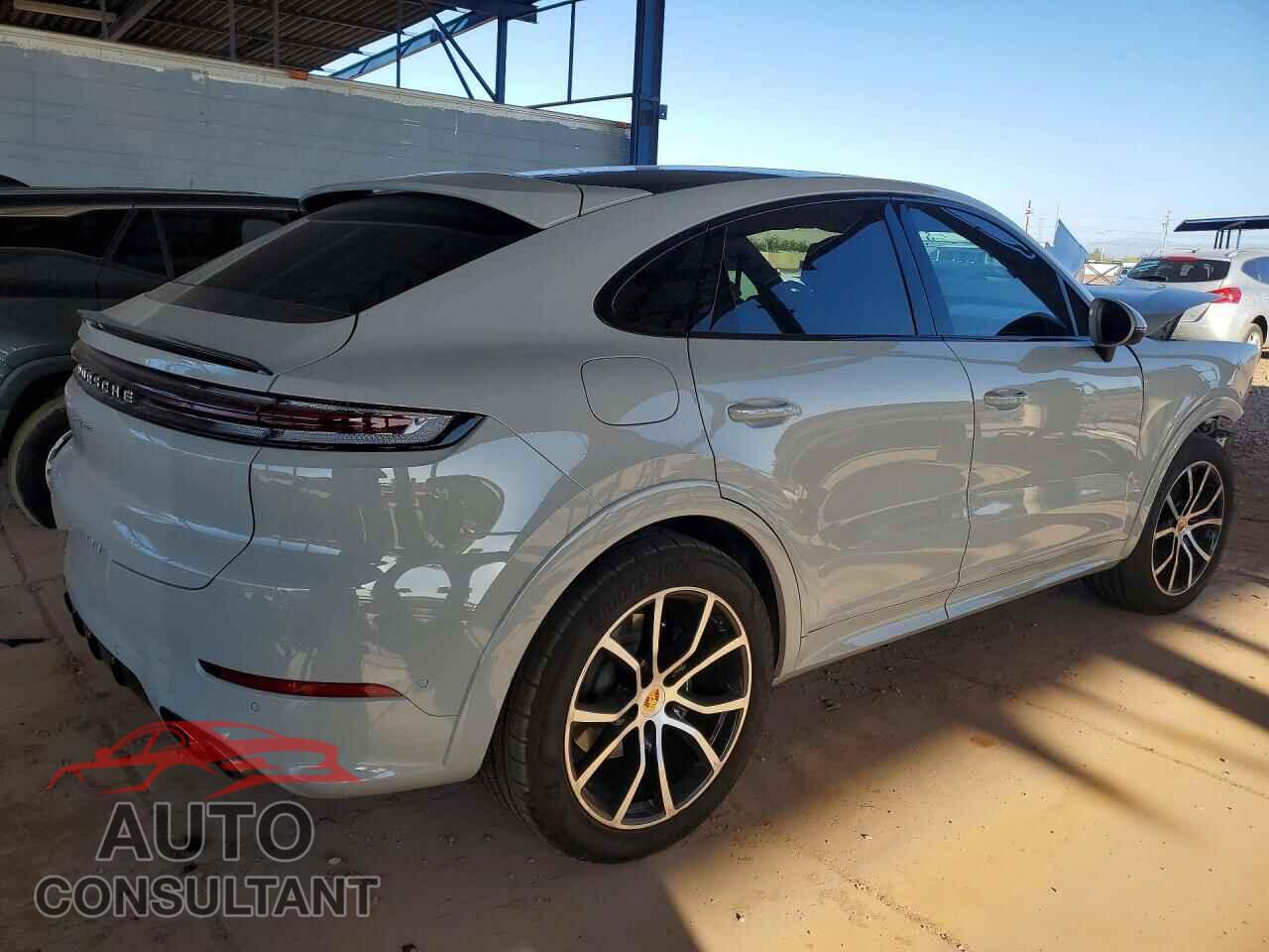 PORSCHE CAYENNE 2024 - WP1BA2AY8RDA51238