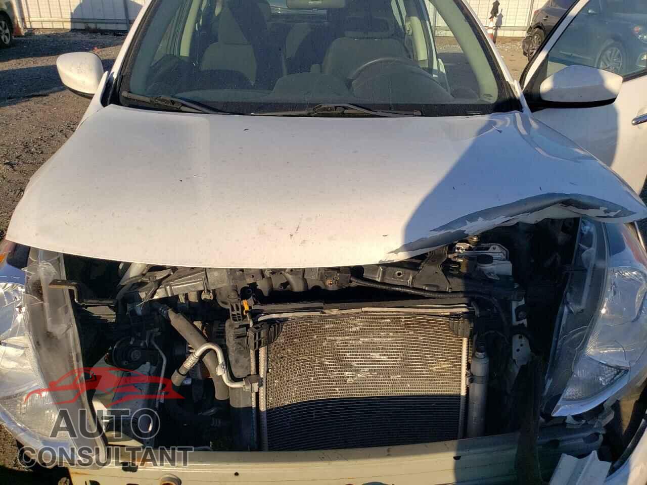 NISSAN VERSA 2019 - 3N1CN7AP3KL872961