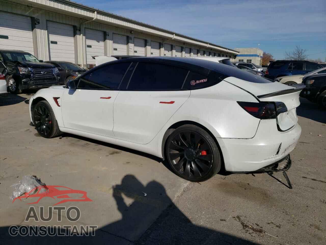 TESLA MODEL 3 2022 - 5YJ3E1EC7NF107367