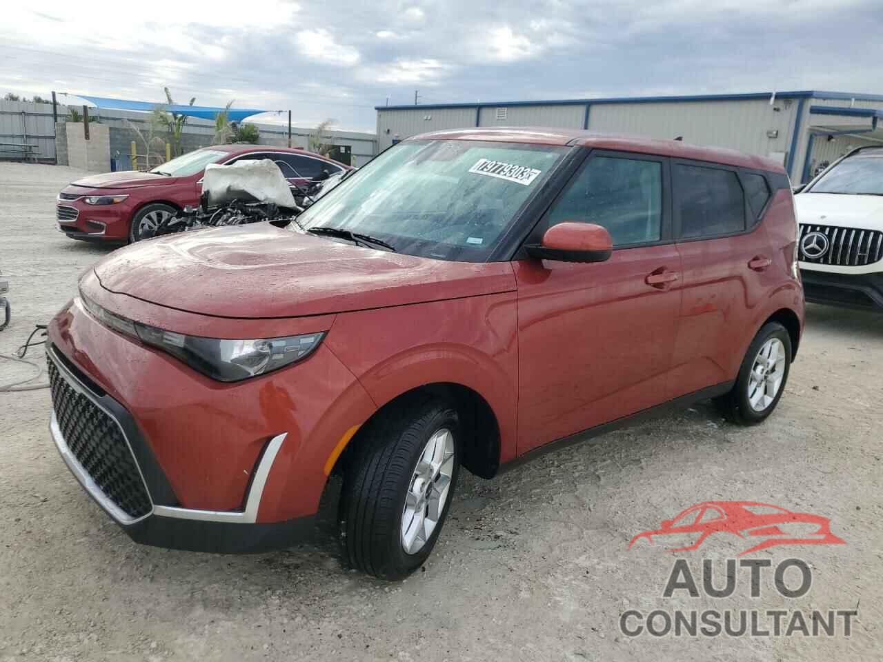 KIA SOUL 2023 - KNDJ23AU4P7869767