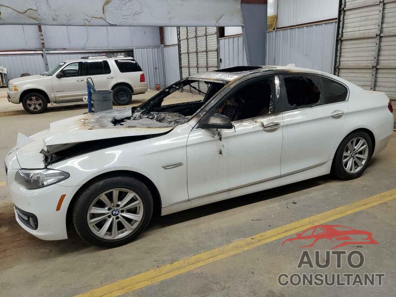 BMW 5 SERIES 2015 - WBA5A5C51FD514025
