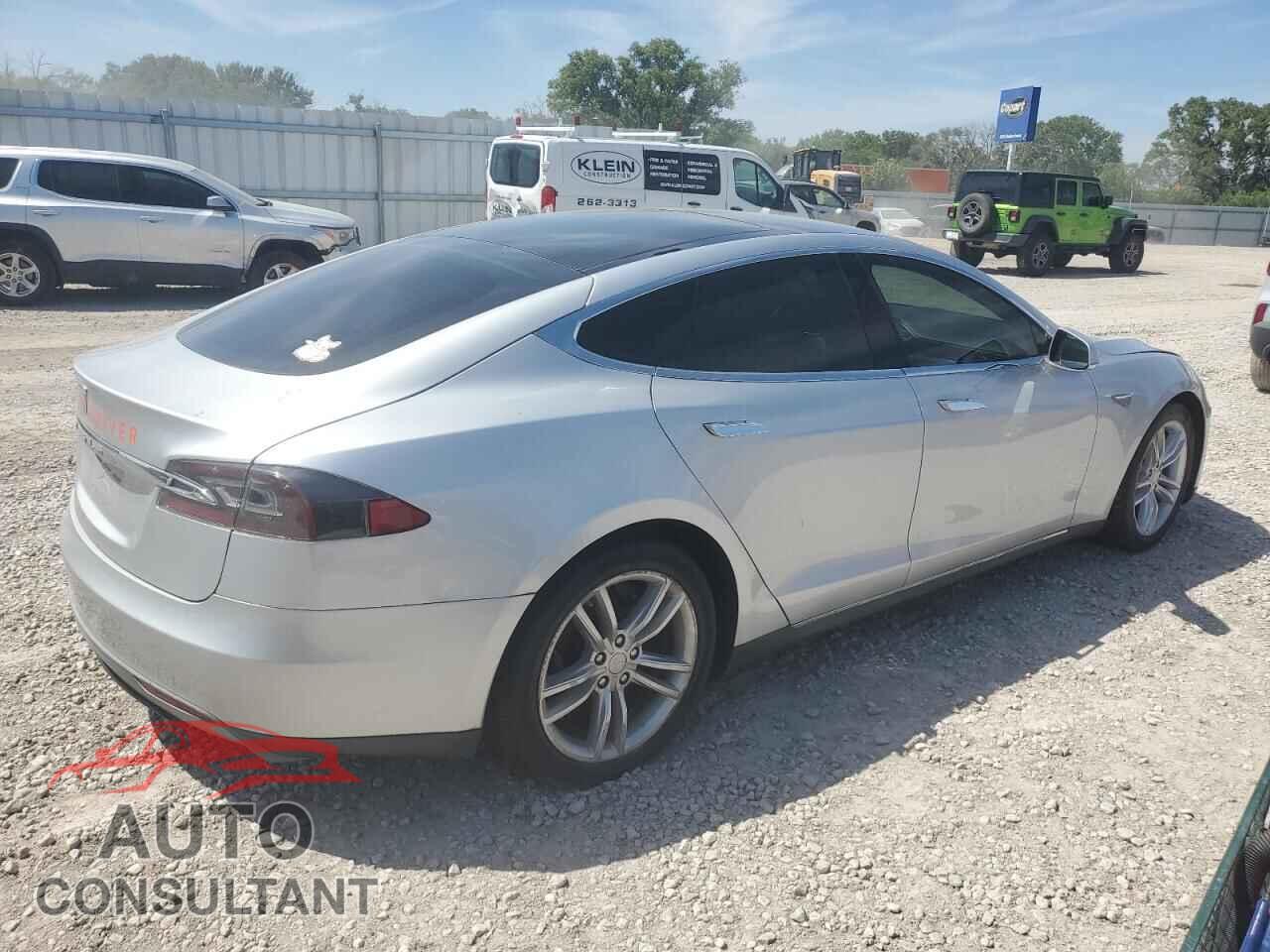 TESLA MODEL S 2014 - 5YJSA1S19EFP38762