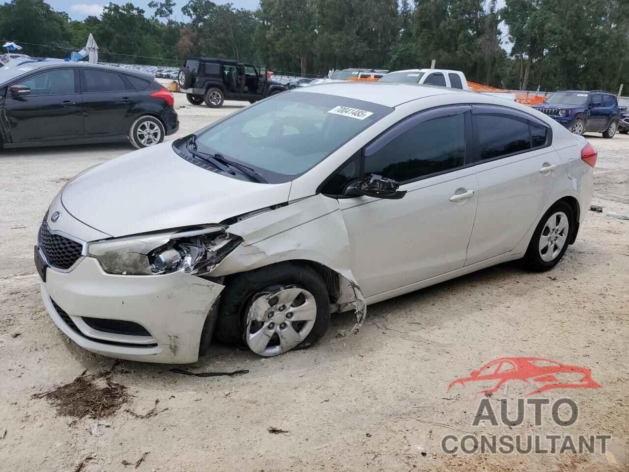 KIA FORTE 2014 - KNAFK4A6XE5115047
