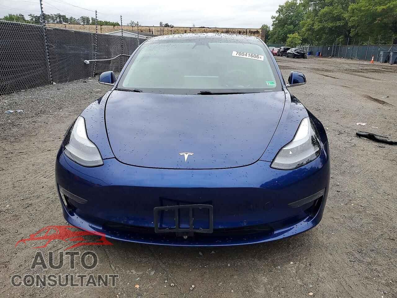 TESLA MODEL 3 2020 - 5YJ3E1EA4LF739724