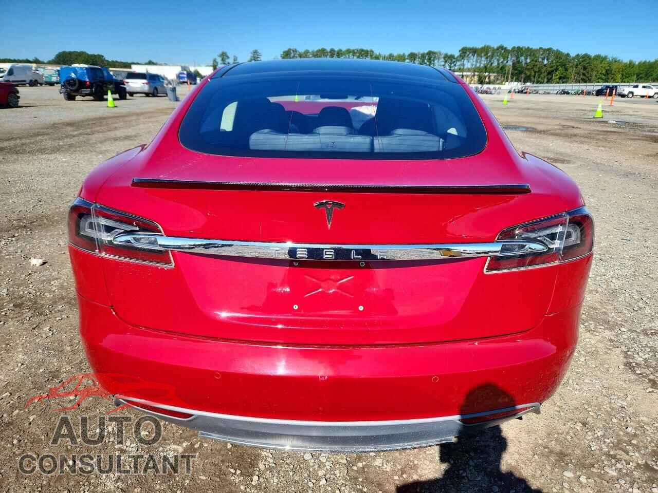 TESLA MODEL S 2016 - 5YJSA1E22GF130654