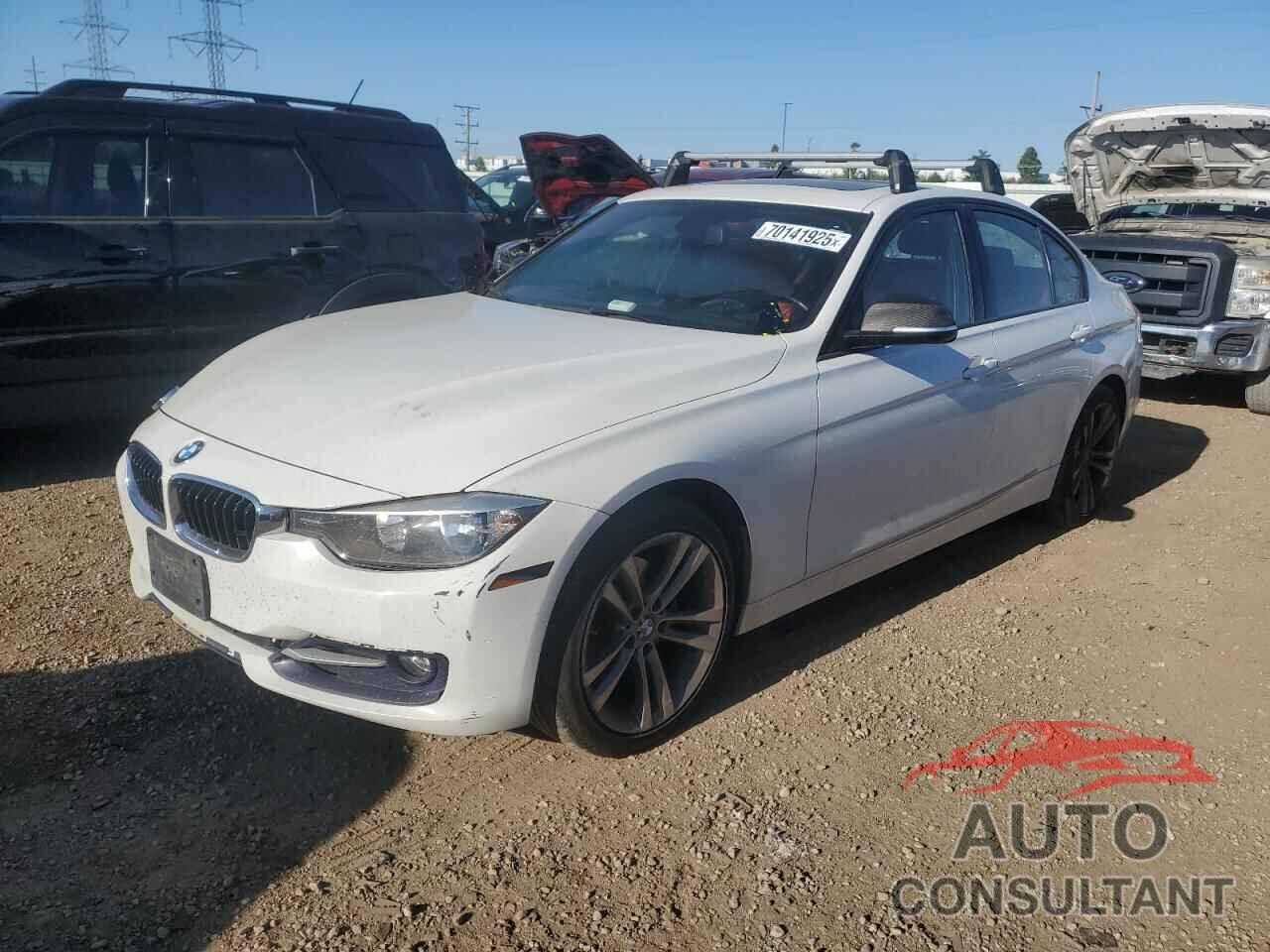 BMW 3 SERIES 2013 - WBA3B3C5XDJ811723