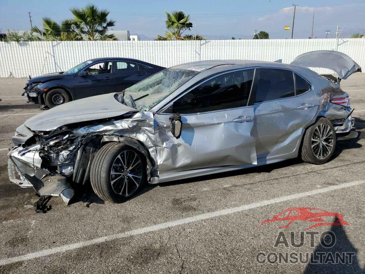 TOYOTA CAMRY 2020 - 4T1G11AK2LU367055
