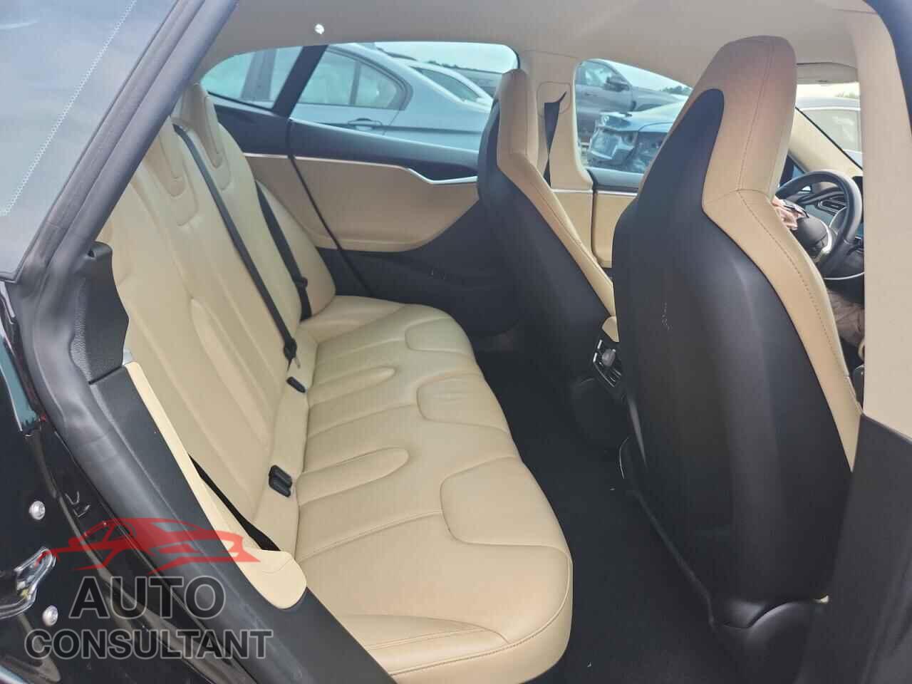 TESLA MODEL S 2014 - 5YJSA1S13EFP45531