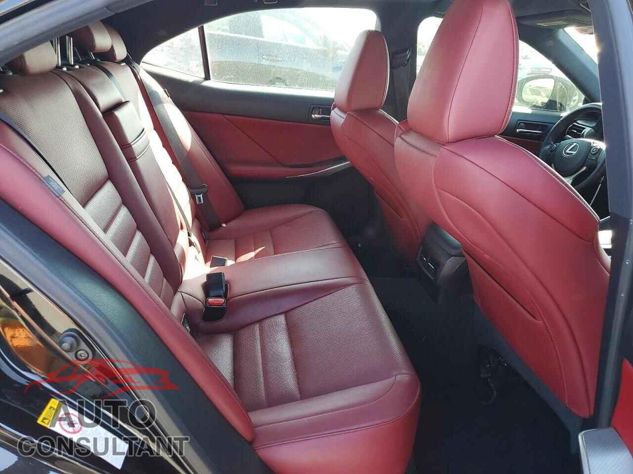 LEXUS IS 2015 - JTHBE1D23F5020300