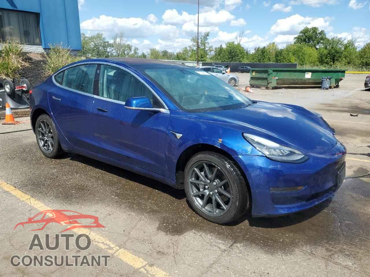 TESLA MODEL 3 2018 - 5YJ3E1EB6JF054212