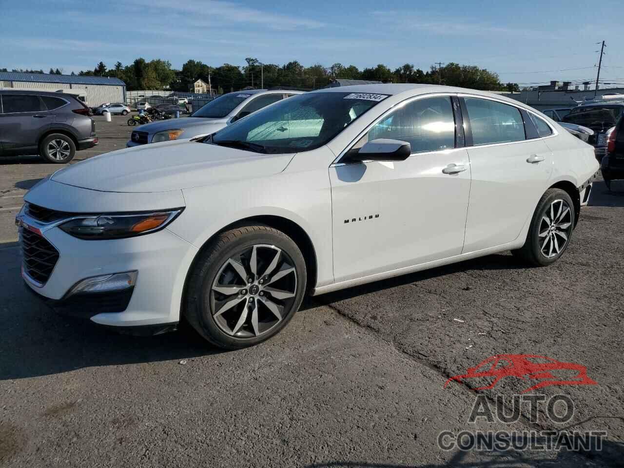 CHEVROLET MALIBU 2022 - 1G1ZG5ST2NF196415