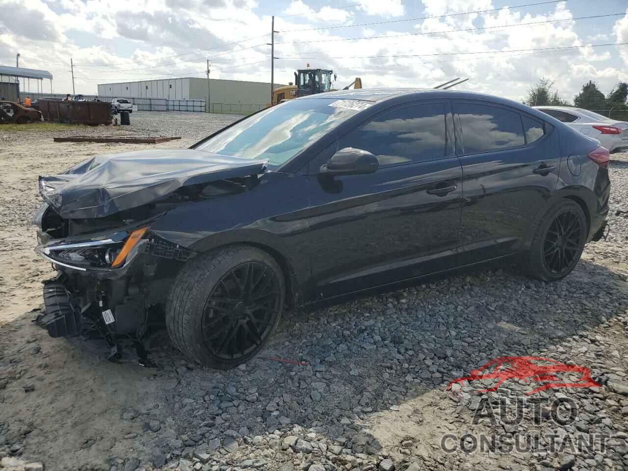 HYUNDAI ELANTRA 2019 - 5NPD74LF9KH456234