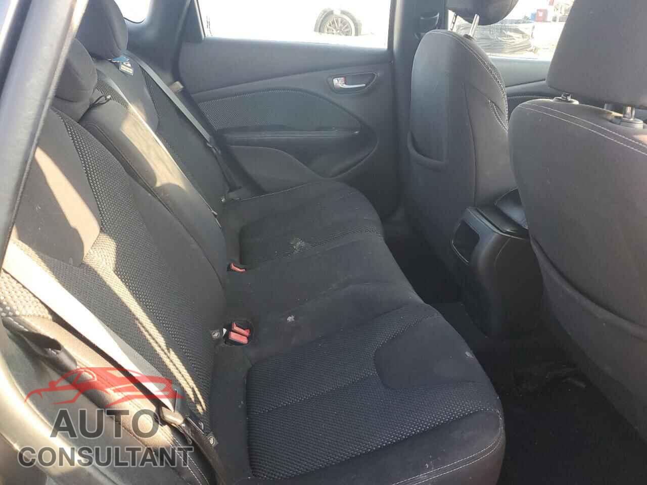 DODGE DART 2015 - 1C3CDFBB5FD221778
