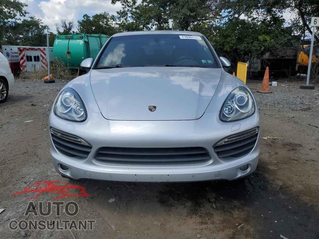 PORSCHE CAYENNE 2011 - WP1AB2A26BLA43753
