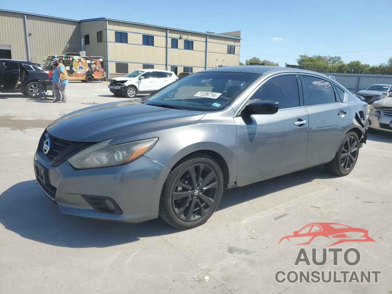 NISSAN ALTIMA 2018 - 1N4AL3AP0JC293946