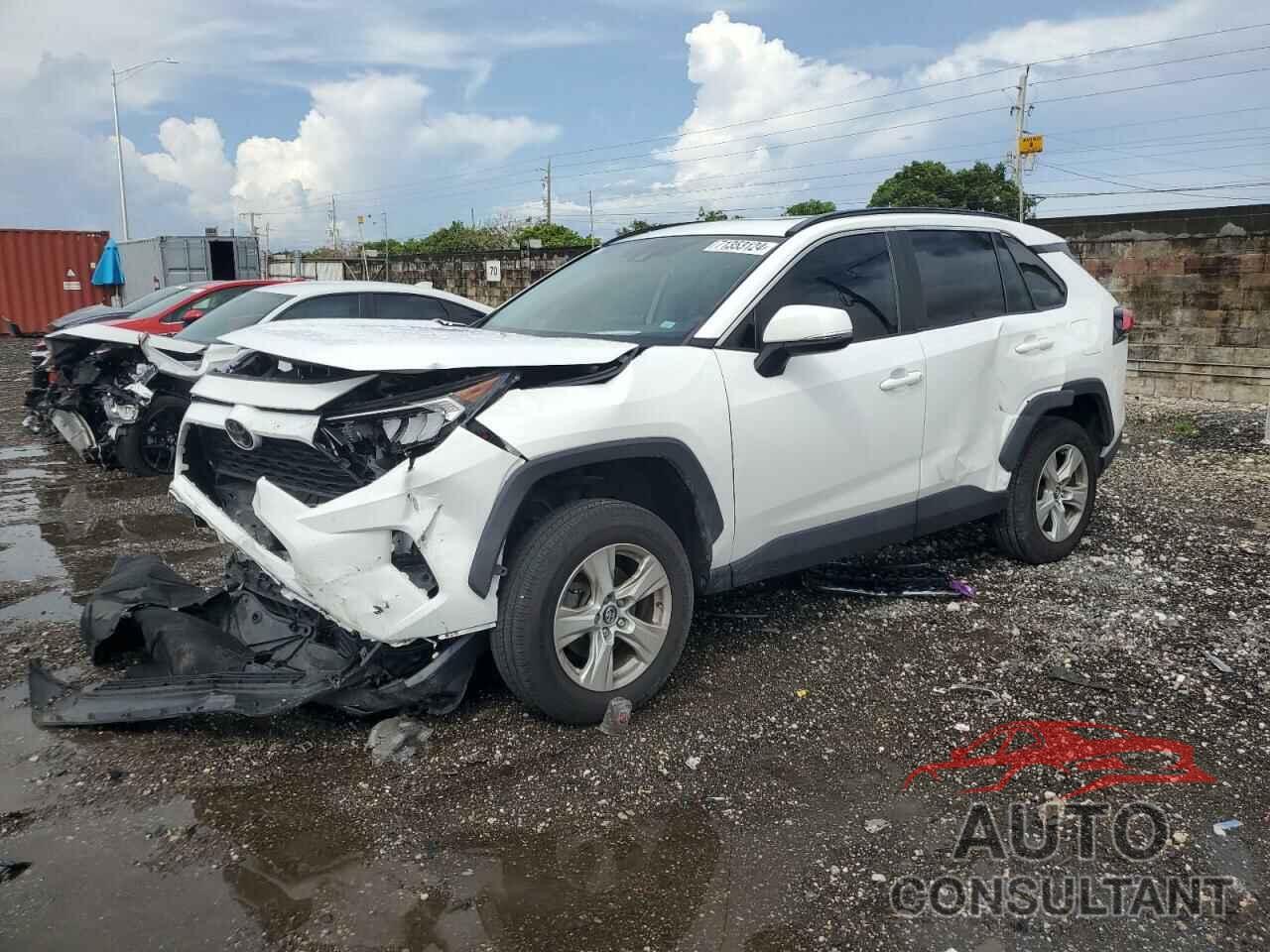 TOYOTA RAV4 2021 - 2T3W1RFV7MC094010