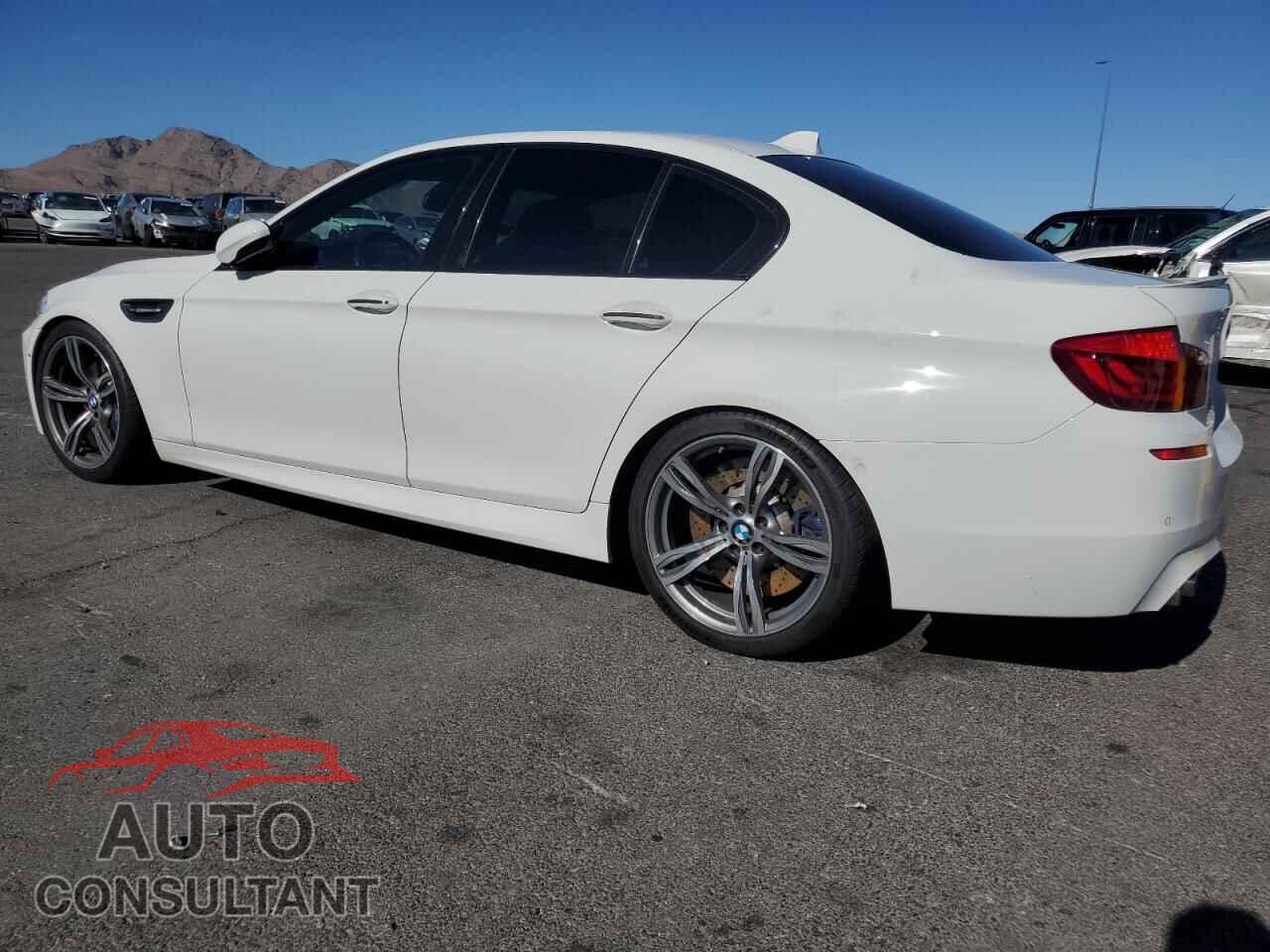 BMW M5 2013 - WBSFV9C54DD096813
