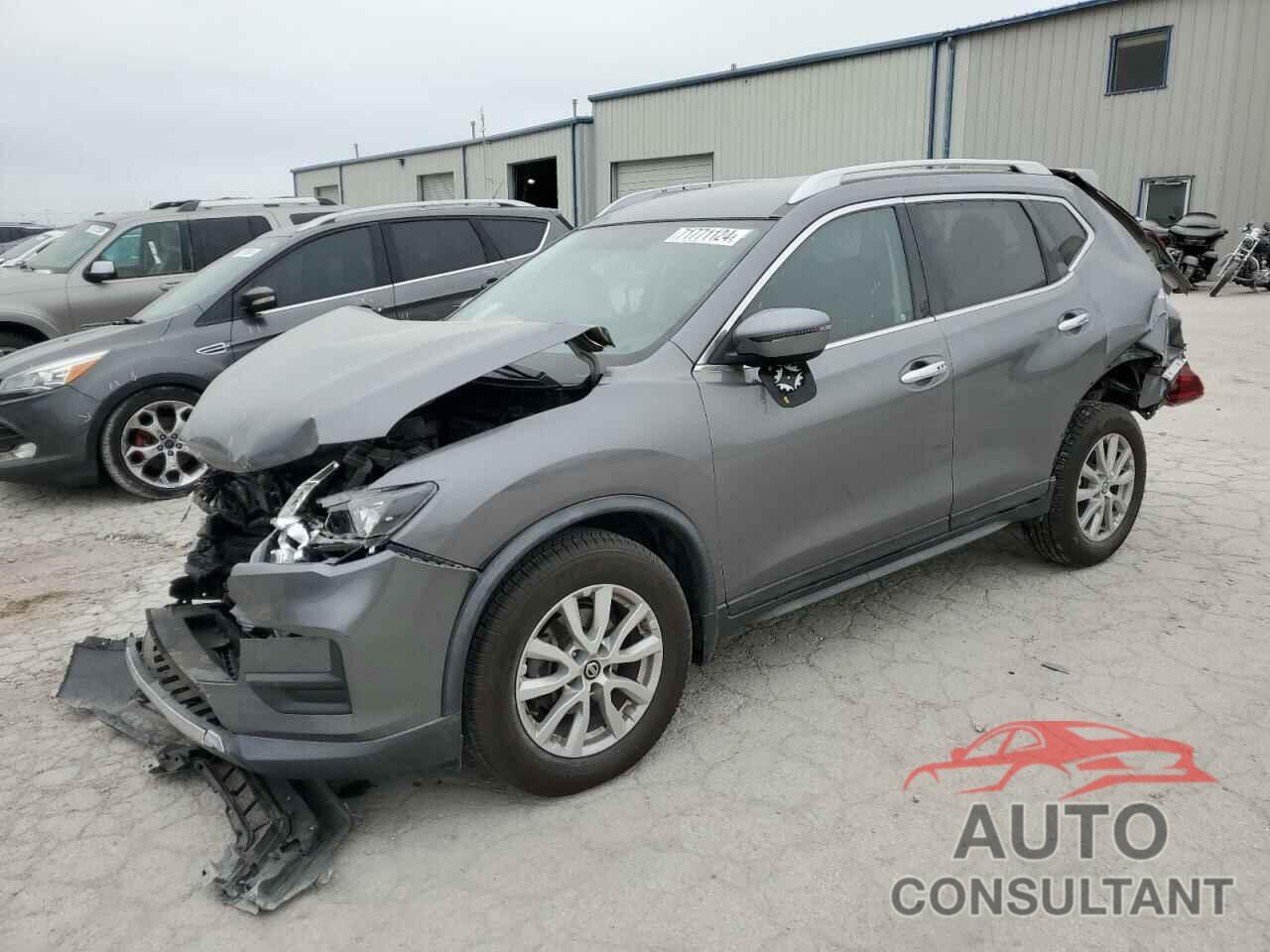 NISSAN ROGUE 2017 - KNMAT2MT3HP602793